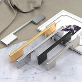 Handles in different colors and sizes